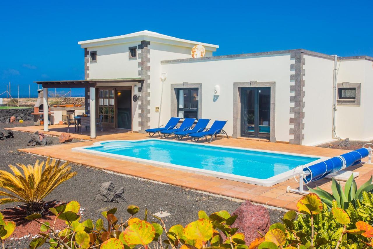 Eslanzarote Villa Eleonor, Super Wifi, Heated Pool, Sat Tv ปลายาบลังกา ภายนอก รูปภาพ