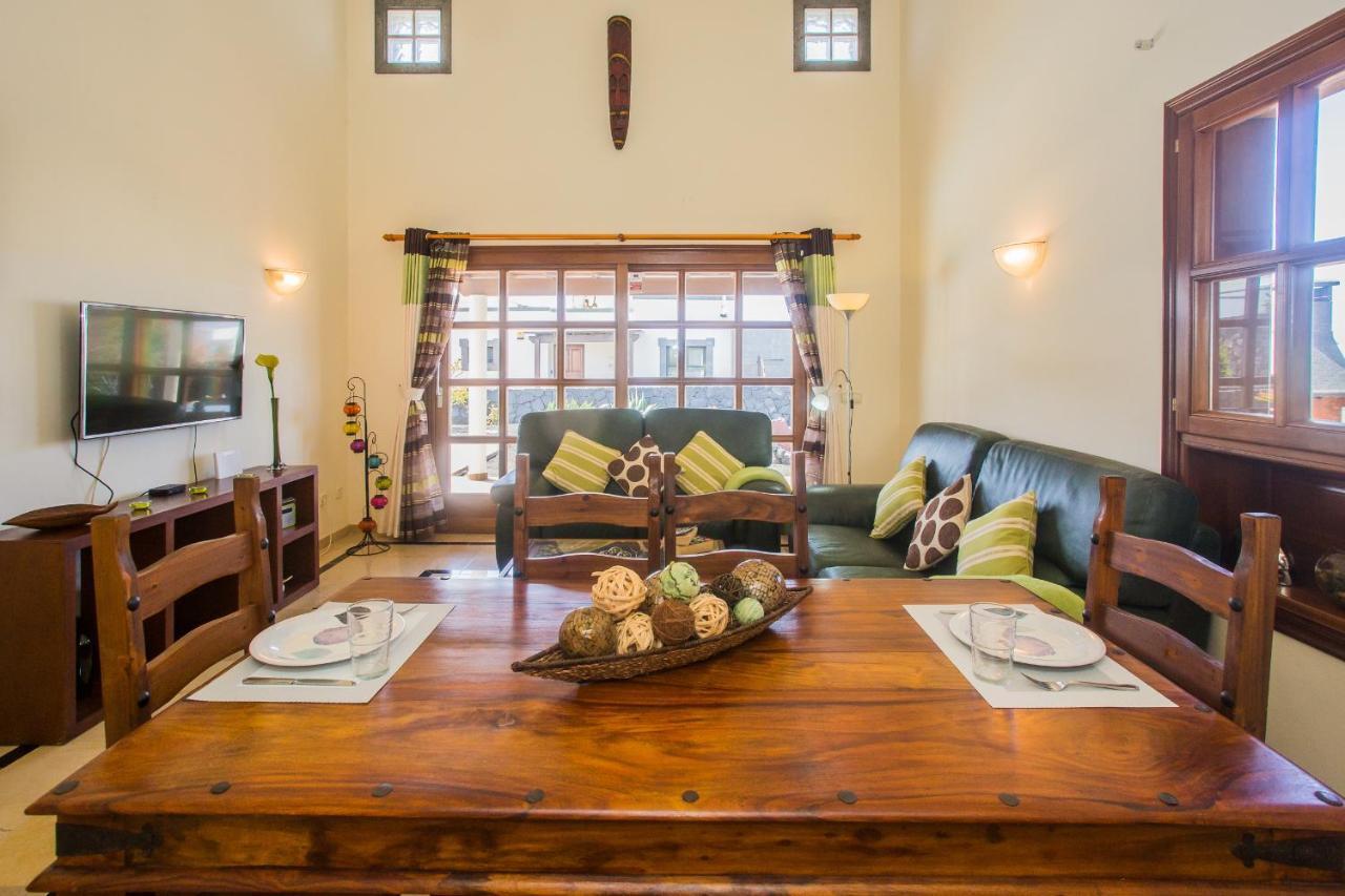 Eslanzarote Villa Eleonor, Super Wifi, Heated Pool, Sat Tv ปลายาบลังกา ภายนอก รูปภาพ